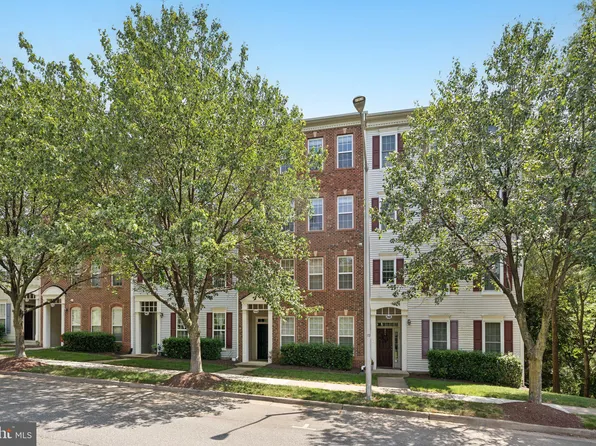 944 Orchard Ridge Dr Unit 200, Gaithersburg, MD 20878