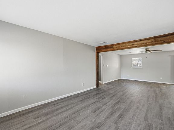 4th image of 2721 Ash Park Dr