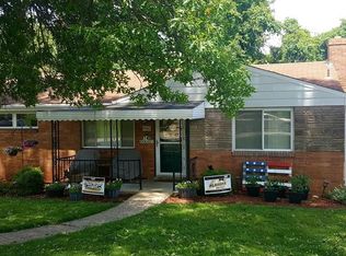 4566 Mapledale Dr, Homestead, PA