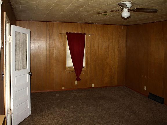 5th image of 600 S C Ave
