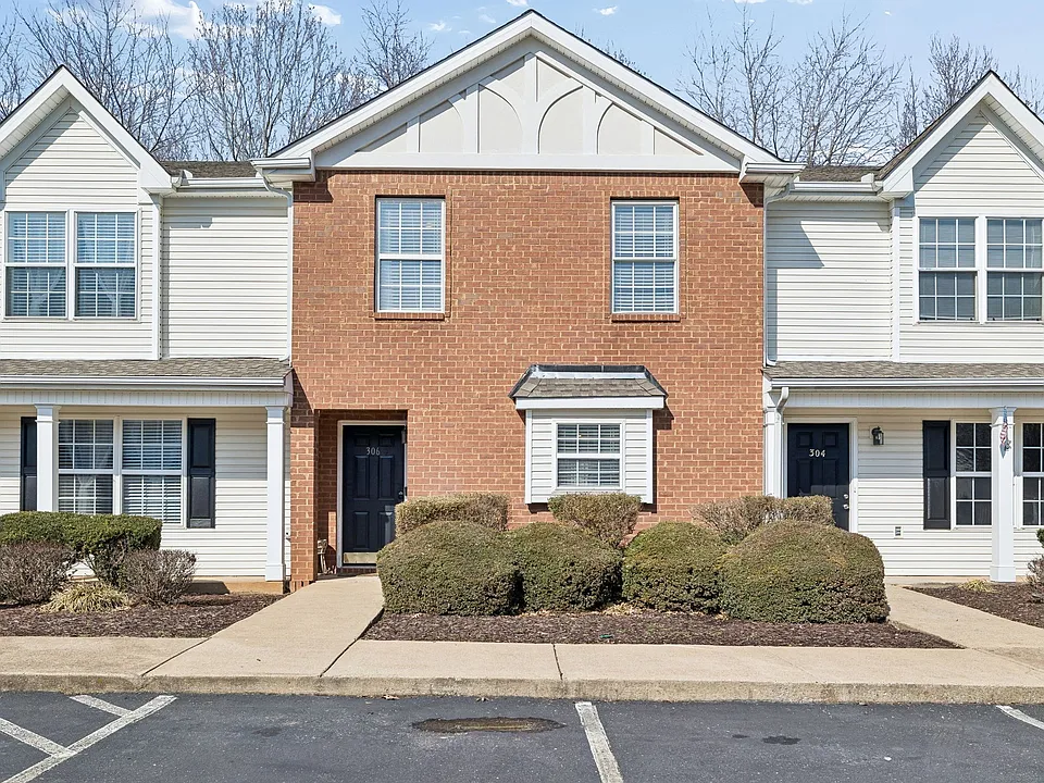 306 Arapaho Dr