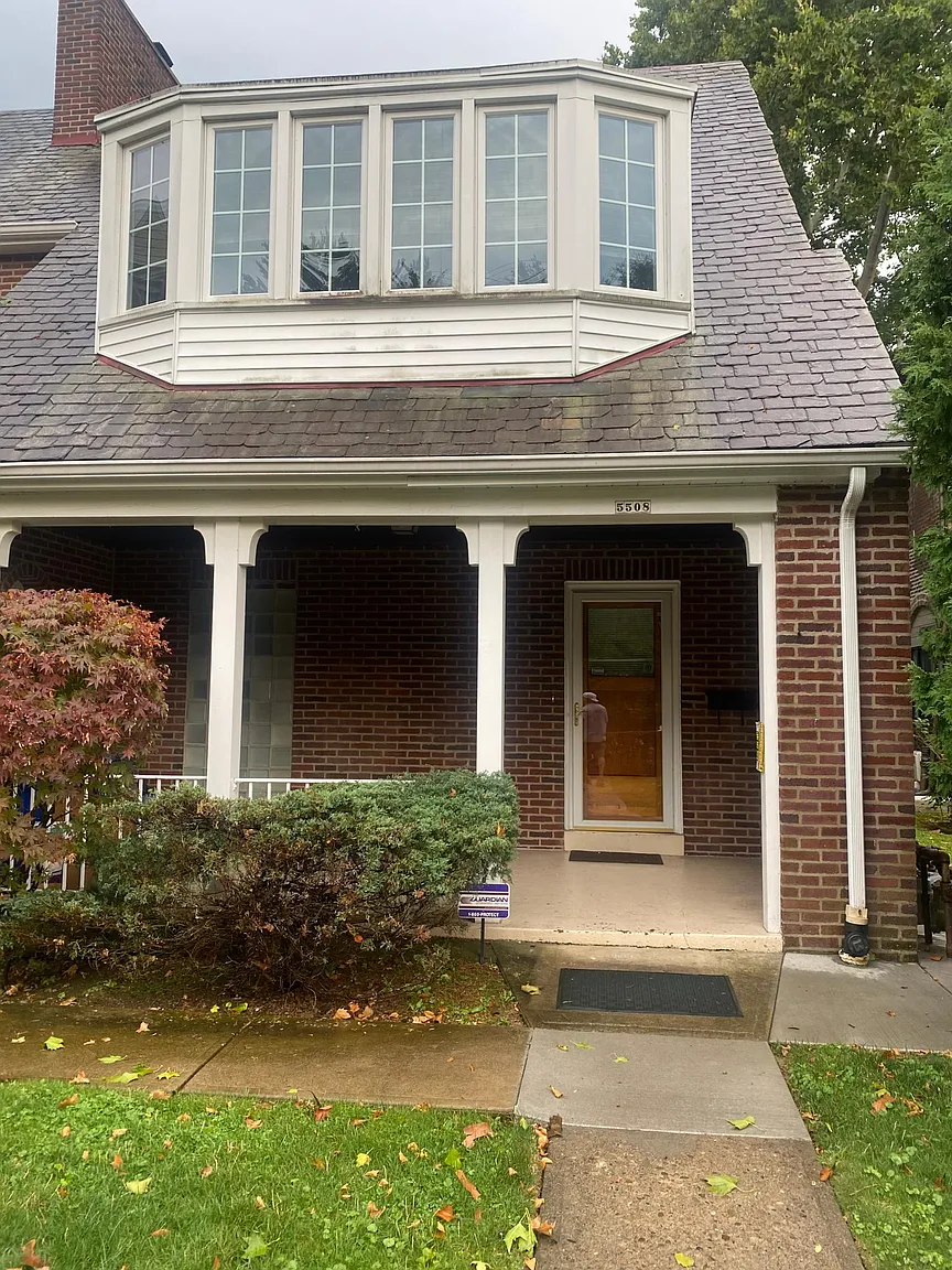 5508-5510 Hobart St photo 1