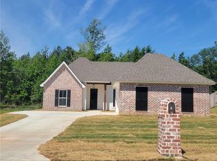 4465 Hathern Dr, Pineville, LA 71360