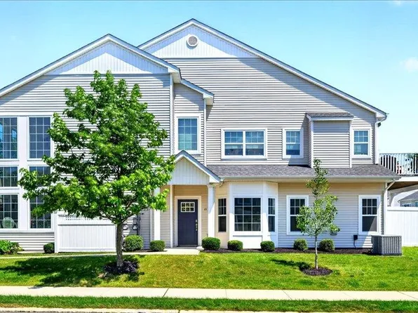 61 Avery Drive N, Center Moriches, NY 11934