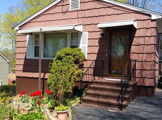 170 Voight Ave, Bridgeport, CT 06606