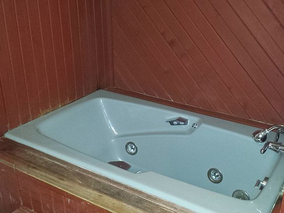 4th image of 529 N Crownpoint Dr