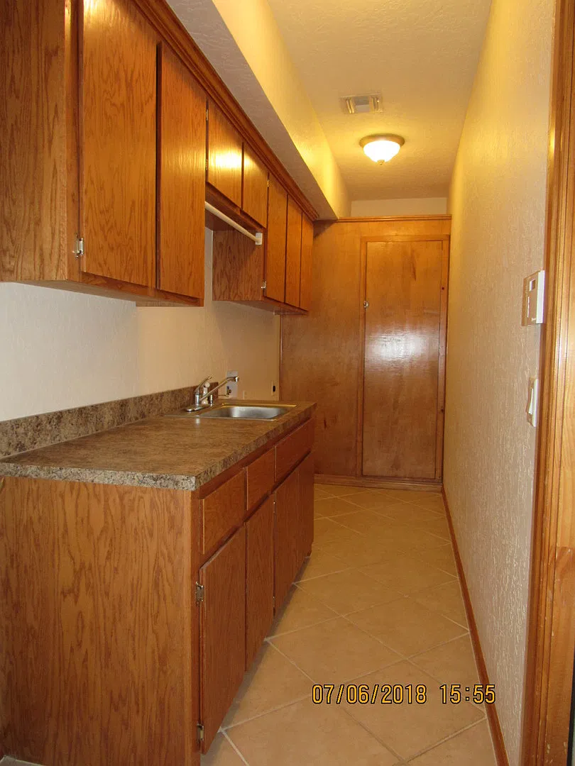 Pet Negotiable Upon Homeowner Approval!! — Photo 3