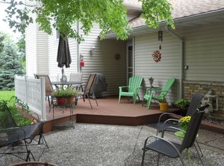 495 3rd St SW, Cokato, MN 55321