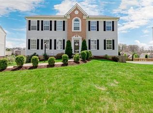 11934 Dartmoor Dr, North Huntingdon, PA 15642