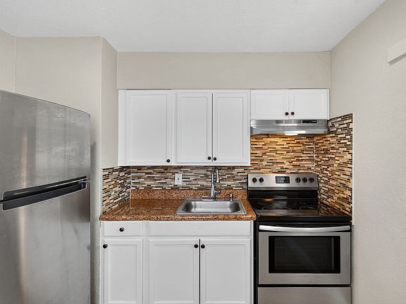 4th image of 2858 Freemont Ter S #2