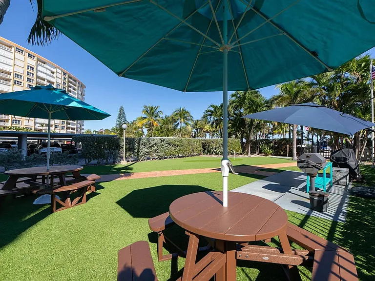 305 N Pompano Beach Blvd #507 — Photo 30