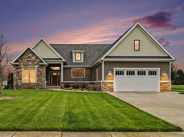 487 Wittenberg Path, Saint Joseph, MI 49085