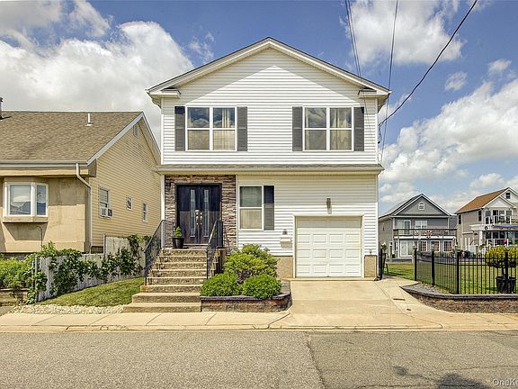 2nd image of 913 Arctic Street
