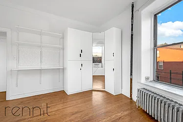 Rented by Rennit Inc.