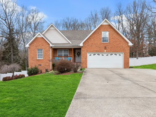 206A Eastwood Dr, Dickson, TN 37055