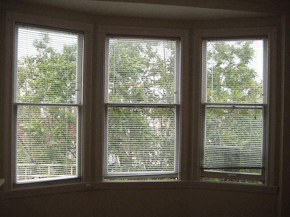 2nd image of 1850 Clay St APT 504