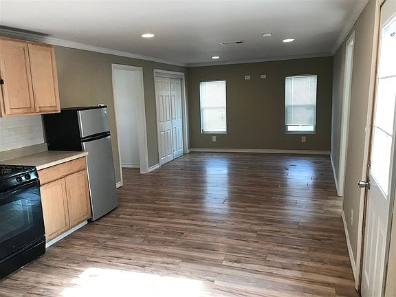 4th image of 1410A 15th St