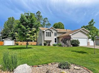 12233 Quinn St NW, Coon Rapids, MN 55448