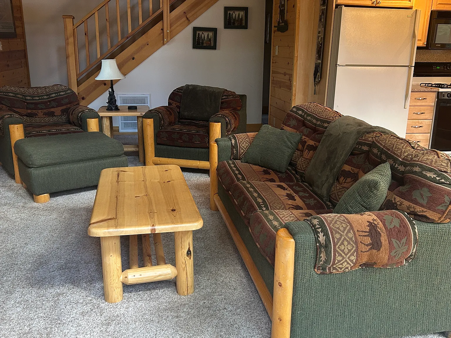1750 Thunderbird Ct — Photo 4