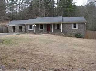 826 S Jenkins Rd, Chickamauga, GA 30707