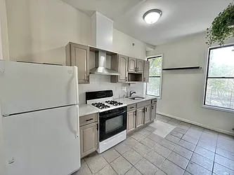 Rented by New Amsterdam Realty Group