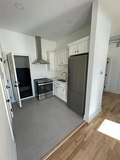 128 West Ash Street - 1 — Photo 3