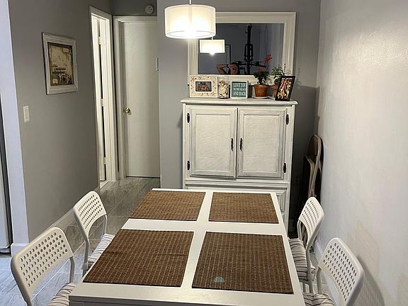 2nd image of 2300 SE 2nd St APT 11