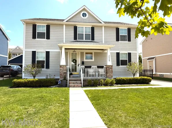 3508 Durham Rd, Royal Oak, MI 48073