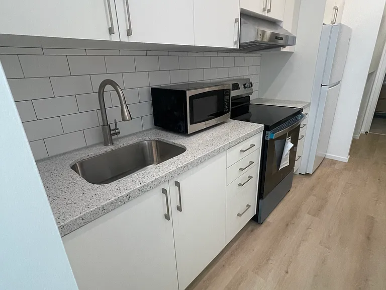 3334 San Bruno Ave #11 — Photo 8