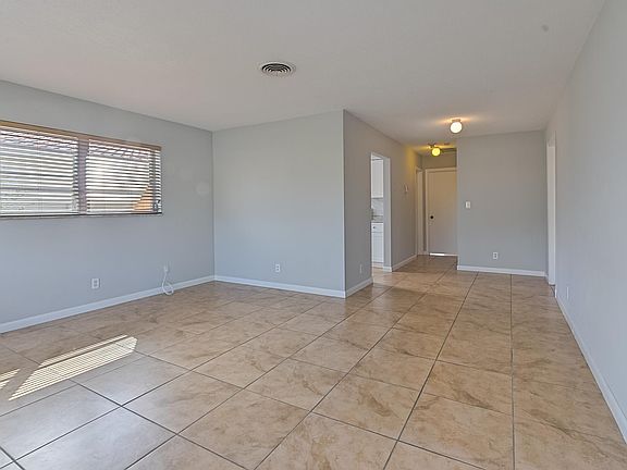 3rd image of 441 SE 1st Ave #2