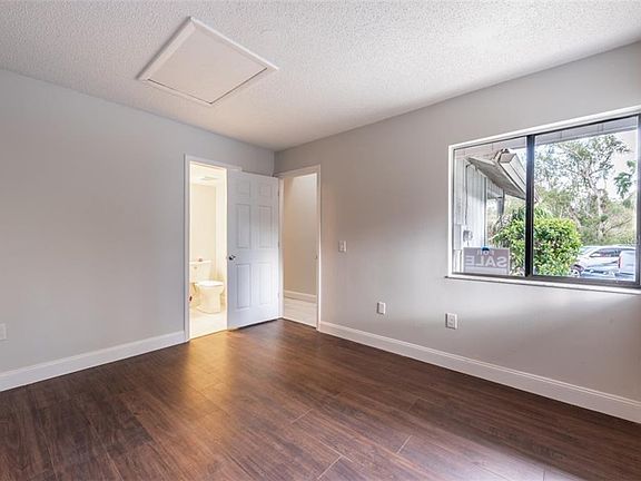 5th image of 101 N Hill Ave APT 2