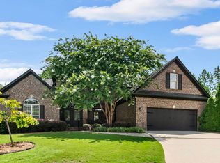 1045 Bridgewater Park Dr, Hoover, AL 35244