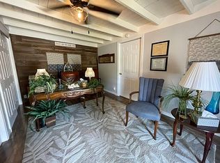 1505 Mitchell Dr, Rochester, IN 46975