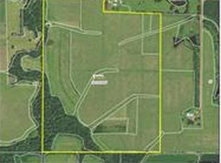 1 Spencer Church Ln #D, Vandalia, MO 63382
