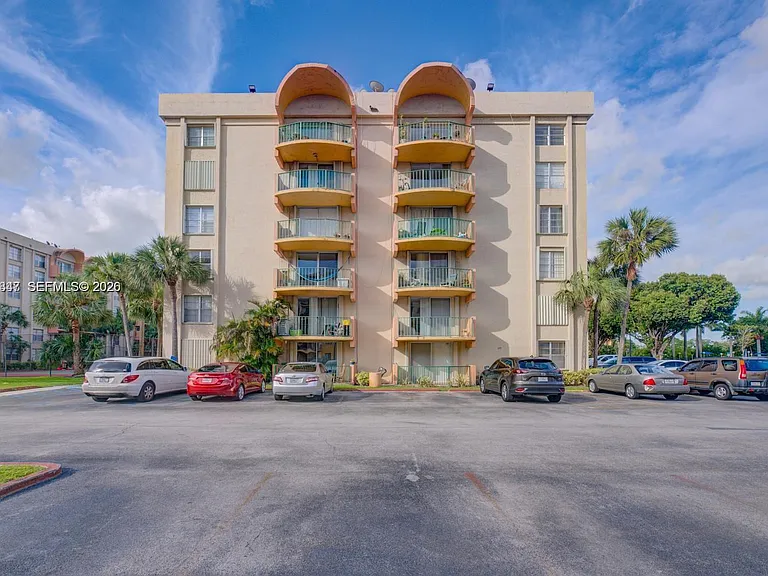 9320 Fontainebleau Blvd #215 — Photo 3