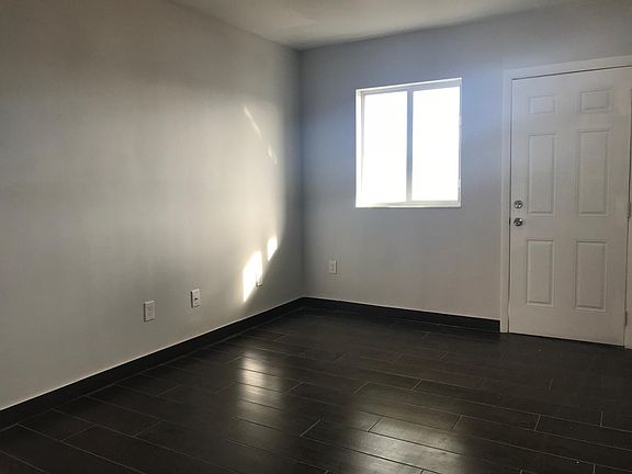 3rd image of 1835 NW 2nd Ct APT 8