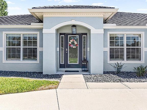 2nd image of 224 Bird Of Paradise Dr