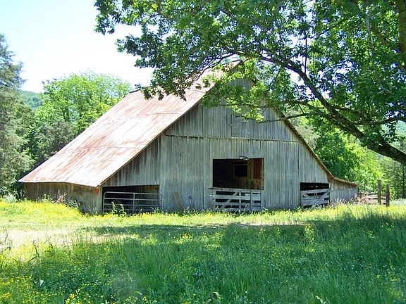 Barn