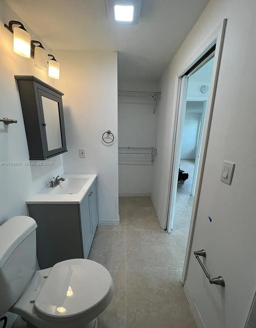 Sheraton Plaza Unit 2 Rep — Photo 3
