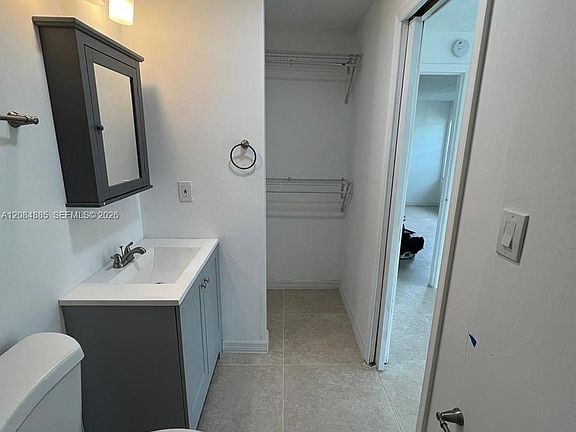 3rd image of 3104 Tropic Blvd