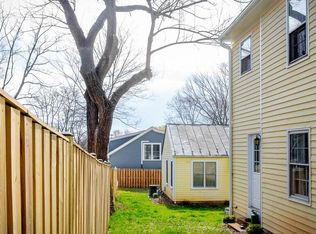 128 Goodman St APT C, Charlottesville, VA 22902