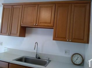 470 Silverwood Ave APT C, Upland, CA 91786