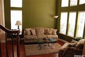 2nd image of 3177 Kensington Dr