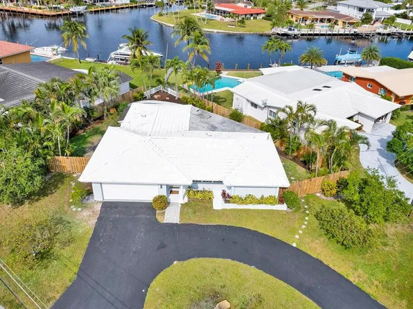 999 SE 6th Ter, Pompano Beach, FL 33060