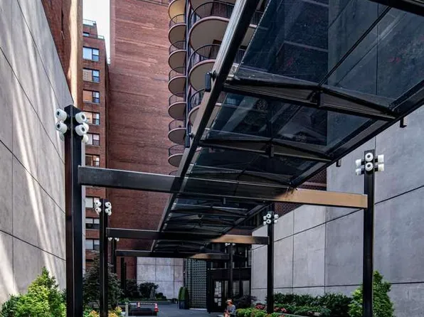 304 East 65th Street image 14 of 15