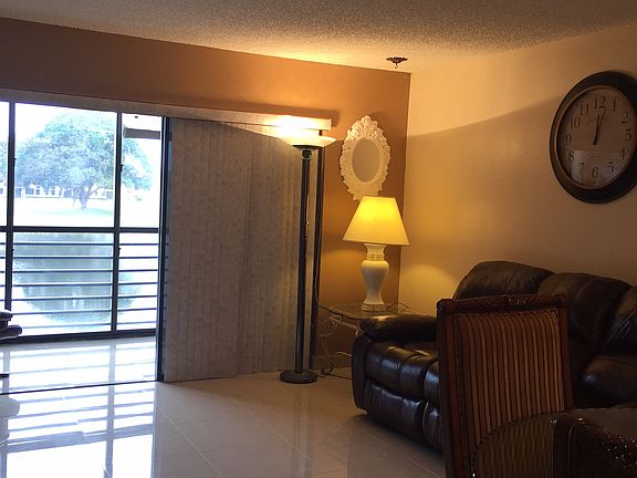 4th image of 10467 Sunrise Lakes Blvd APT 203