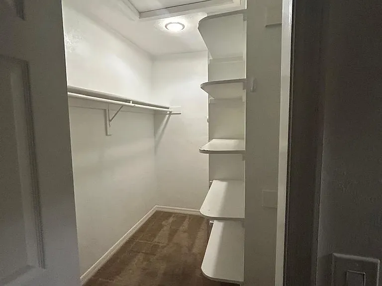 22481 Westchester Blvd #B36 — Photo 21