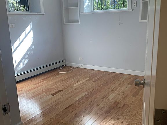 4th image of 4327 Martha Ave #1