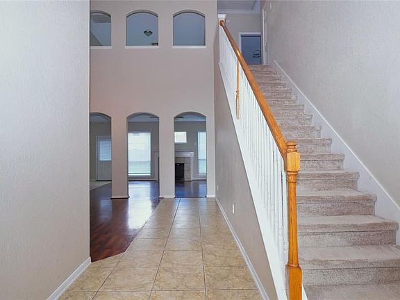 4th image of 20710 Falcon Hill St