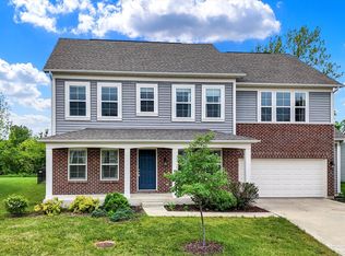 1384 Horse Shoe Bnd, Greenwood, IN 46143